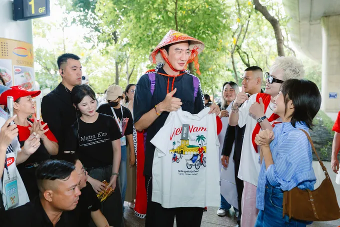 lee-kwang-soo-3-9091-3766.jpg.webp lee-kwang-soo-3-9091-3766.jpg.webp