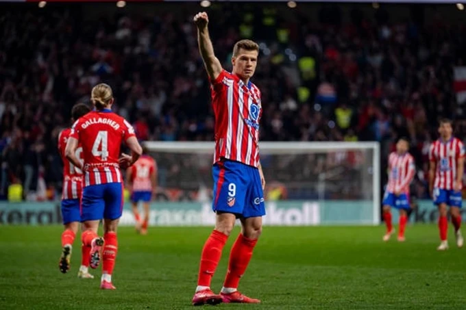 Sorloth giật lại 1 điểm cho Atletico Madrid trước Celta Vigo trên sân nhà