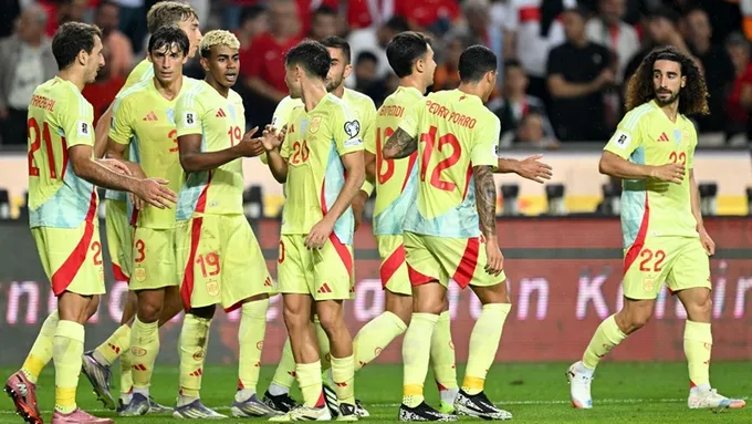 Tây Ban Nha hủy diệt chủ nhà Thổ Nhĩ Kỳ 6-0 tại vòng loại World Cup 2026.