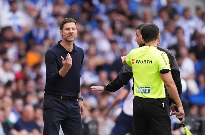 Xabi Alonso.jpg