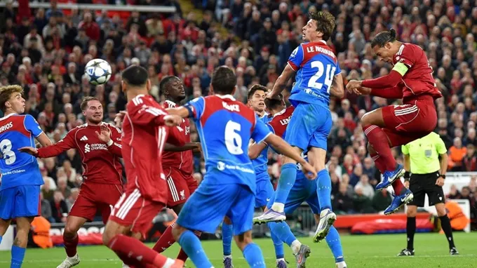 Virgil van Dijk.jpg