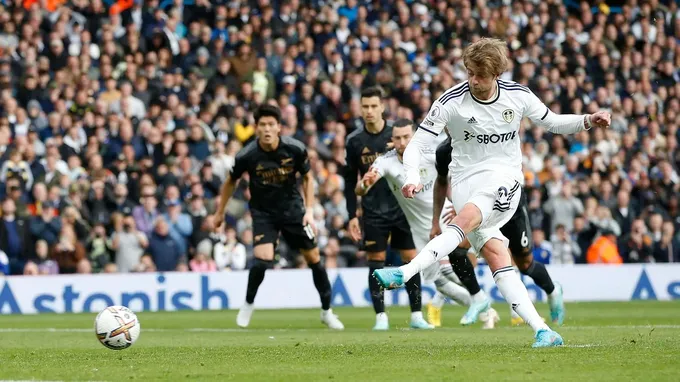 Leeds United – Arsenal 0-1, chiến thắng may mắn của Pháo thủ ảnh 2