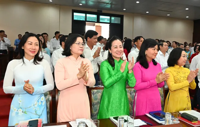 Đại biểu dự buổi làm việc. Ảnh: VIỆT DŨNG c748148f69e8deb687f9.jpg