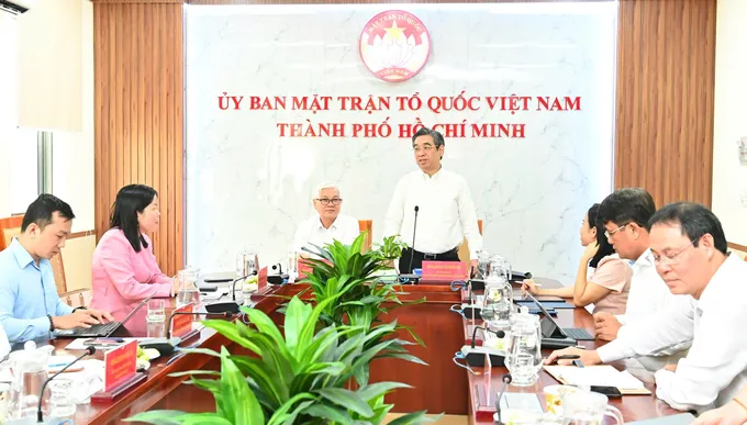 Đồng chí Nguyễn Phước Lộc phát biểu. Ảnh: VIỆT DŨNG IMG_7837.jpeg