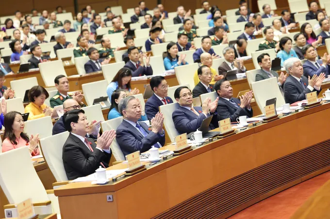 Lãnh đạo Đảng, Nhà nước tham dự phiên họp, sáng 20-10. Ảnh: QUANG PHÚC