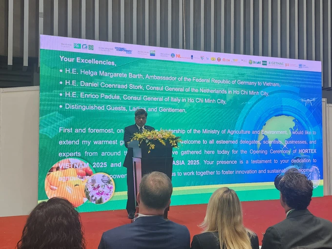 Khai mạc Triển lãm quốc tế Agritechnica ASIA Vietnam 2025