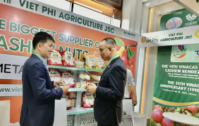 hoi nghi dieu quoc te lan thu 14 ??diem hen vang ?? nganh dieu toan cau