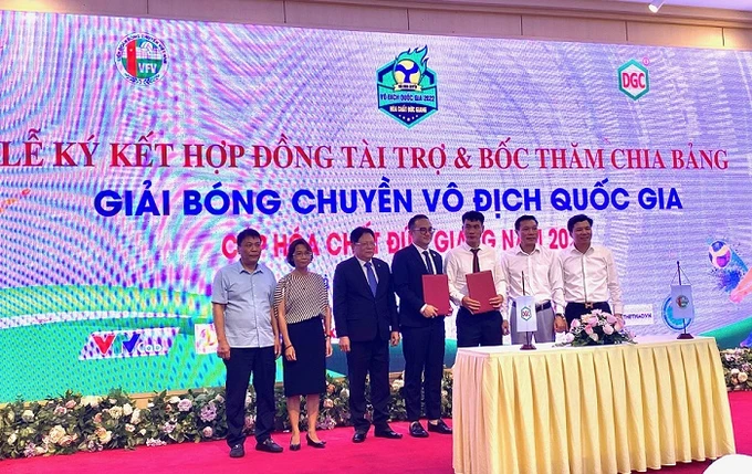 Vietnam Volleyball Federation has a new sponsor for the 2022 season. Photo: MINH CHIEN