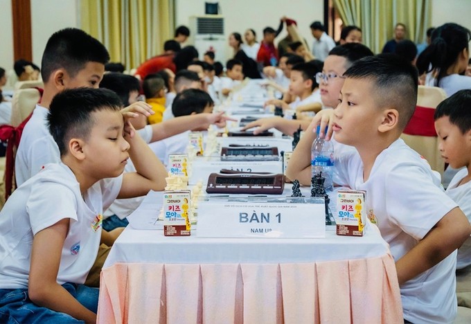 Giới chuyên môn đánh giá nhiều kỳ thủ trẻ đã đạt được kết quả tốt theo nhóm tuổi của mình. Ảnh: MINH MINH IMG_6760.jpg