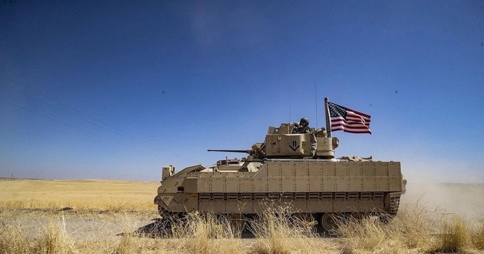 Binh sĩ Mỹ tuần tra tại tỉnh Hasakeh, Syria ngày 17-7-2023. Ảnh: al-monitor.com/TTXVN Binh sĩ Mỹ tuần tra tại tỉnh Hasakeh, Syria ngày 17-7-2023. Ảnh: al-monitor.com/TTXVN