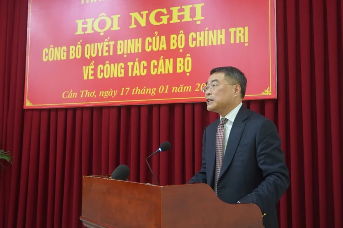 Đồng chí Lê Minh Hưng, Trưởng Ban Tổ chức Trung ương, phát biểu giao nhiệm vụ cho các đồng chí được bổ nhiệm 06.jpg
