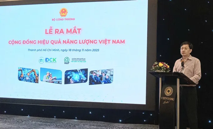Đại diện ban tổ chức chia sẻ thông tin tại hội nghị. Ảnh: MINH HẢI