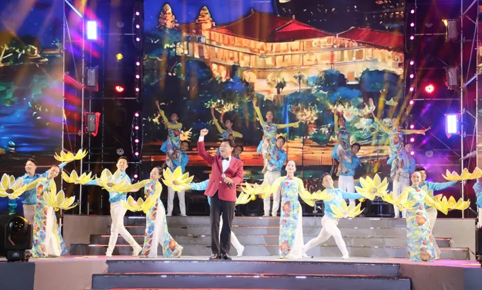 NSND Tạ Minh Tâm IMG_4882.jpg