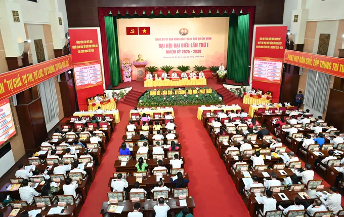 Quang cảnh đại hội. Ảnh: VIỆT DŨNG z6935531408315_288a7a3d4df5ee738699fccc9d342f6a.jpg