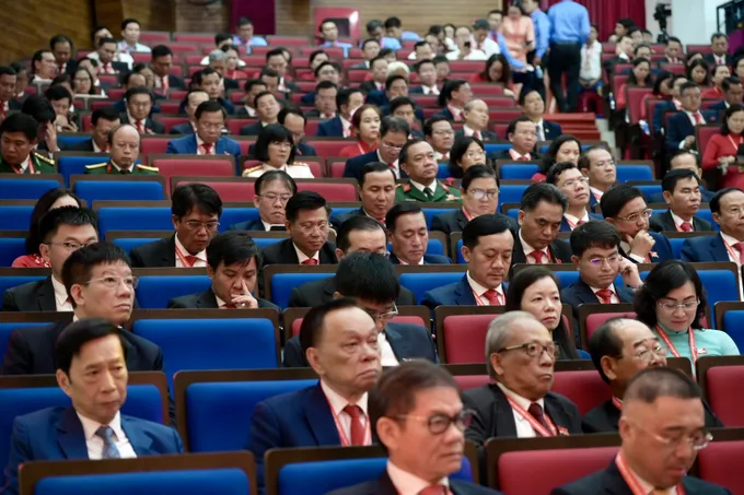 Đại biểu dự đại hội 79ddf8d0f9d0748e2dc1.jpg