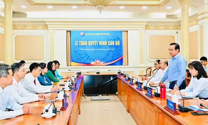 Chủ tịch UBND TPHCM Nguyễn Văn Được phát biểu chúc mừng và giao nhiệm vụ. Ảnh: VIỆT DŨNG Chủ tịch UBND TPHCM Nguyễn Văn Được phát biểu chúc mừng và giao nhiệm vụ. Ảnh: VIỆT DŨNG