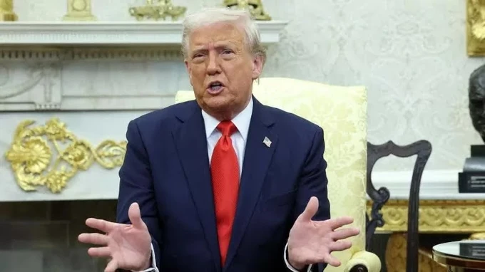 Tổng thống Mỹ Donald Trump tuyên bố đạt được thỏa thuận về Ukraine. Ảnh: CNN c-2025-04-14t161513z-1927433266-rc2sxdao0ytz-rtrmadp-3-usa-el-salvador20250415233032.jpeg