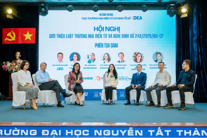 Phiên tọa đàm kết nối góc nhìn từ cơ quan quản lý, hiệp hội, doanh nghiệp và cơ sở đào tạo về lộ trình triển khai khung pháp lý mới trong thương mại điện tử hình 6-OK.jpg