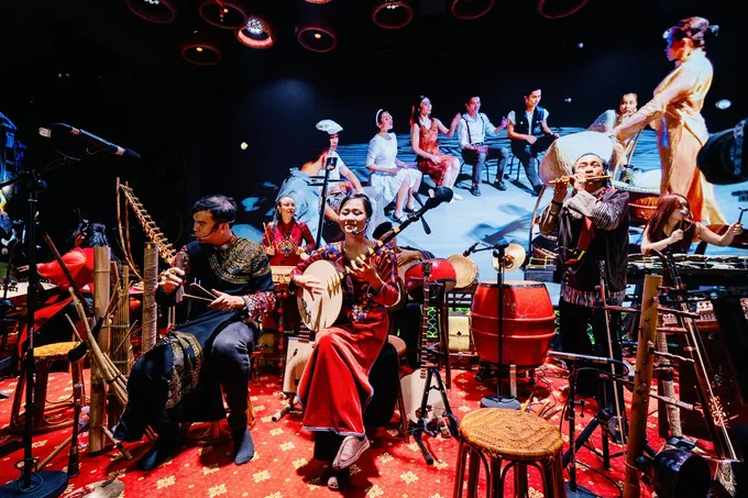 Các nghệ sĩ biểu diễn tại Chào Show