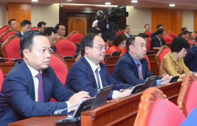 Anh khai mac HN TW hai 10.jpg