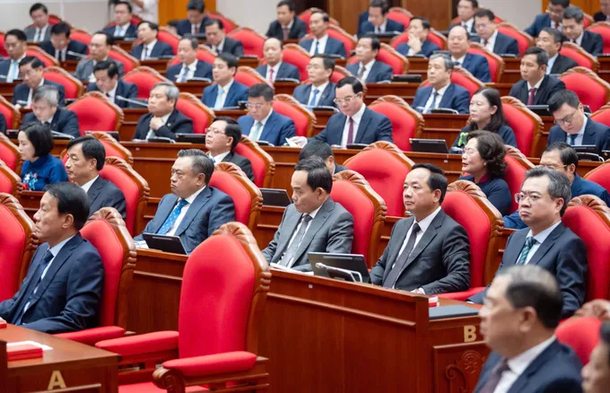 Anh khai mac HN TW hai 18.jpg