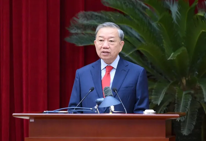 Anh khai mac HN TW hai 2.jpg