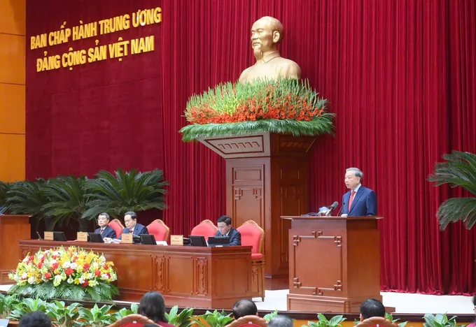 Anh khai mac HN TW hai 3.jpg