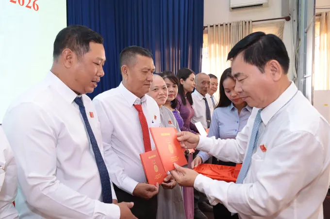 Phường L&aacute;i Thi&ecirc;u c&oacute; Chủ tịch HĐND, UBND mới