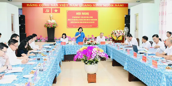 PBT Tuyết B&agrave;u L&acirc;m 4.jpg