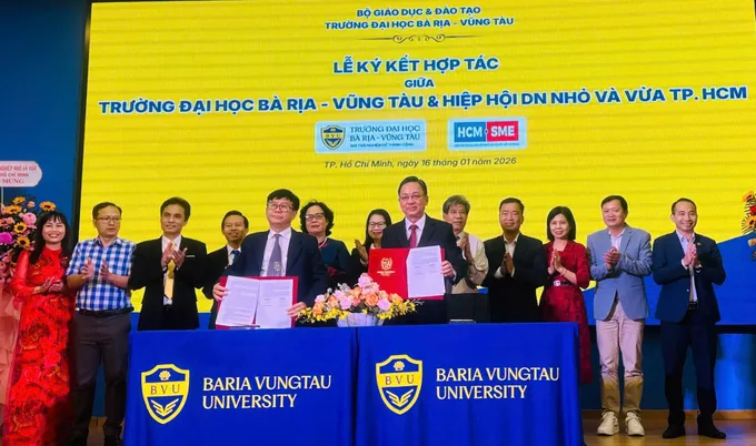 Trường Đại học Bà Rịa - Vũng Tàu ký kết hợp tác với Hiệp hội Doanh nghiệp nhỏ và vừa TPHCM