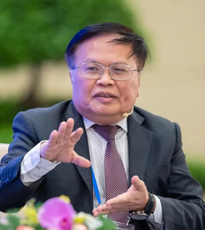 TS Nguyen Dinh CUng.jpg