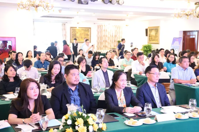 Các chuyên gia, doanh nghiệp tham dự hội thảo về Hiệp định CEPA Việt Nam - UAE, do ITPC phối hợp Cục Xuất nhập khẩu tổ chức ngày 23-10 tại TPHCM. Ảnh: MINH XUÂN IMG_6250.JPG