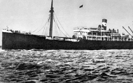 Tàu Admiral Latouche Tréville, nơi Nguyễn Tất Thành làm phụ bếp khi rời Tổ quốc đi tìm đường cứu nước tháng 6-1911.