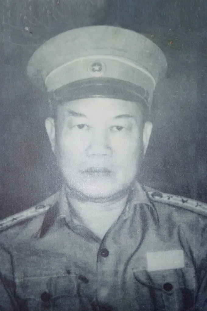 Anh hùng Lực lượng vũ trang Tô Quyền z6155558262351-7ec18f3d778ae73515d5d8bc0d1859ed-4638.jpg