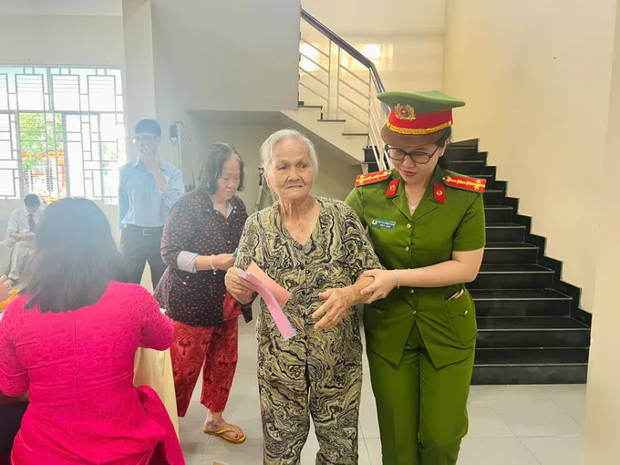 648879139442369486 (1).jpg