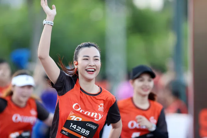 Những nụ cười trên đường chạy Run To Live 2025 z6388669773336_87bf91dde464ad91741af9914a481f99.jpg