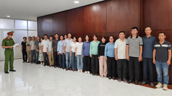 khoi-to-37-nguoi-trong-duong-day-mua-ban-hoa-don-gan-20000-ty.png