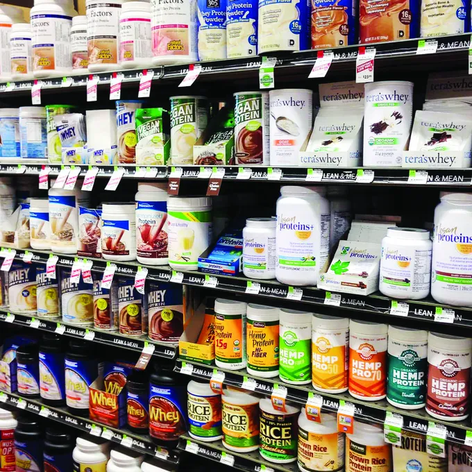 Các công ty thực phẩm đang đưa protein vào kệ siêu thị và bảng thực đơn nhà hàng. Ảnh: AFOODCENTRICLIFE.COM L8b.jpg