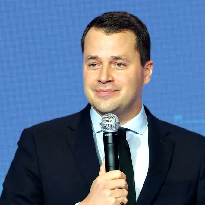 32-05 Ông Stephan Mergenthaler.jpg