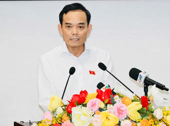 Chutichquochoi tiep xuc cu tri 6.jpg