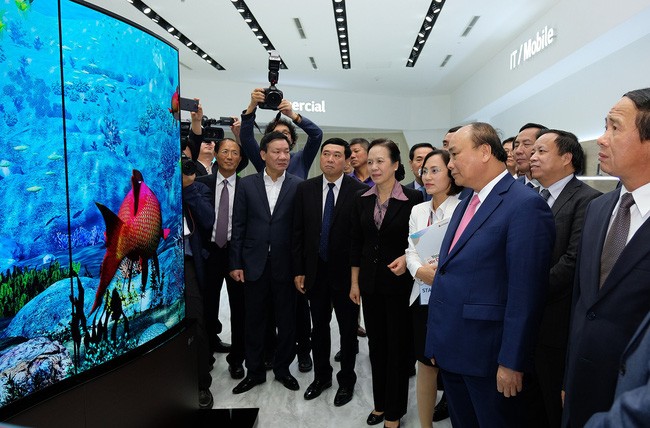 阮春福總理與海防市選民接觸 ảnh 1
