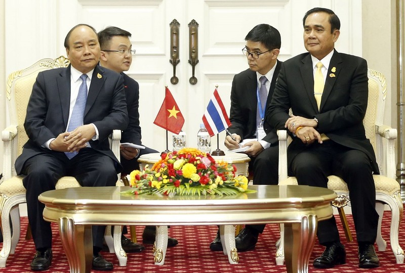 阮春福總理與泰國總理巴育‧詹歐差會見。（圖源：越通社）