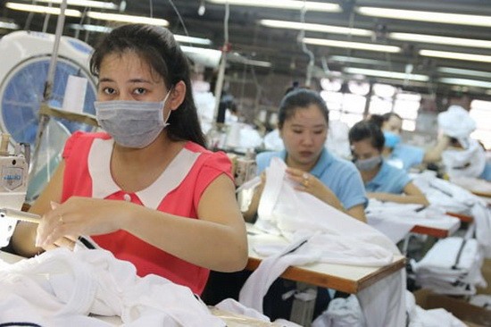 紡織-皮鞋行業的勞工需求約佔本月份人力需求的7.32% 。（示意圖源：庭園）