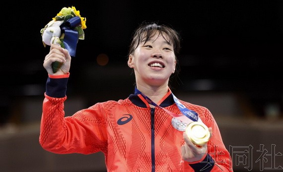 日本女子拳擊首枚奧運金牌