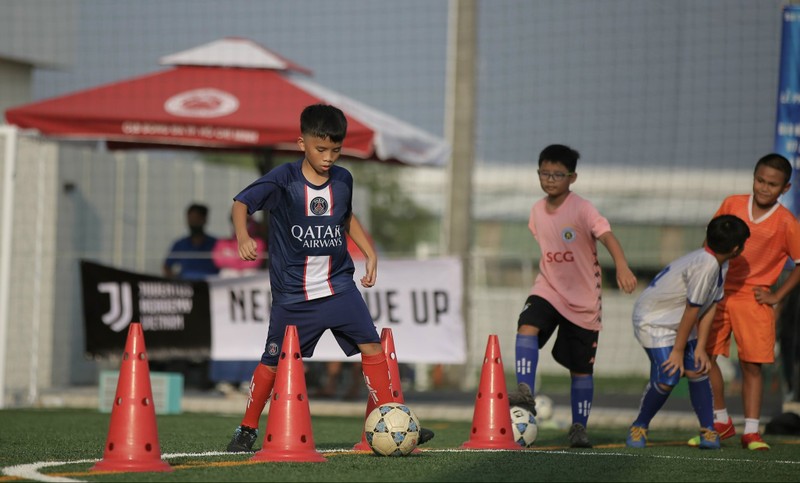 Sức lan toả của mô hình bóng đá cộng đồng  Báo Tây Ninh Online