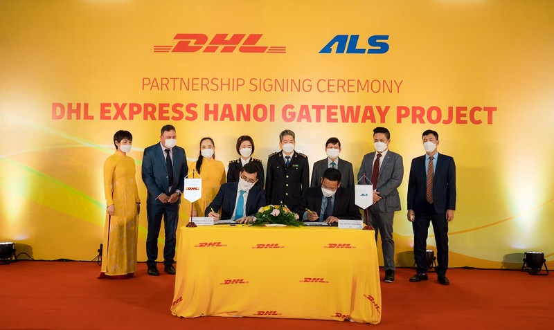 德國DHL Express快遞公司越南代表與越南ALS倉運服務責任有限公司簽署合作。圖源：互聯網