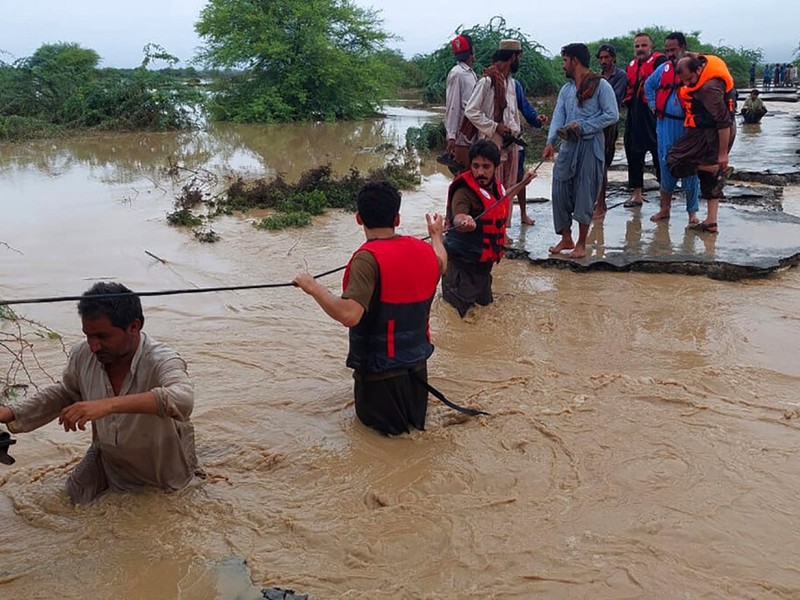 巴基斯坦6月中旬以來遭遇多輪強降雨，引發洪澇災害。