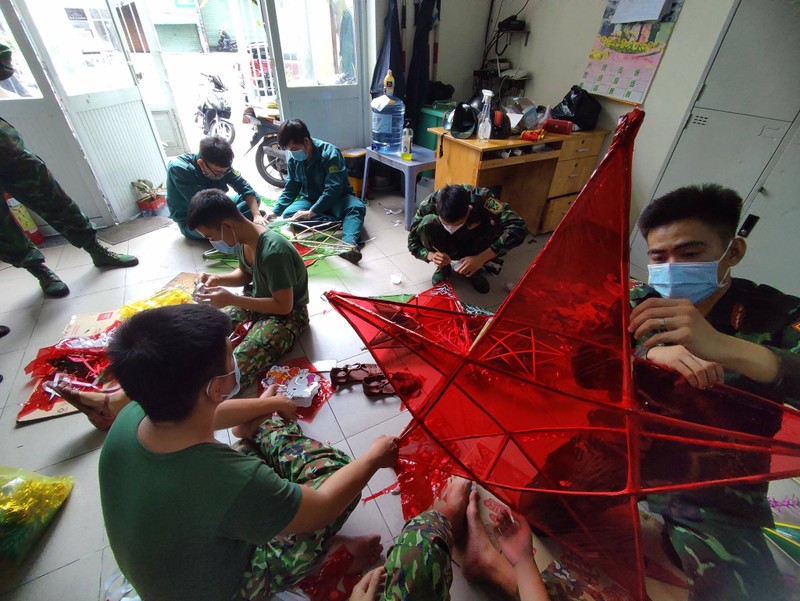 疫情中暖人心的中秋節 ảnh 1