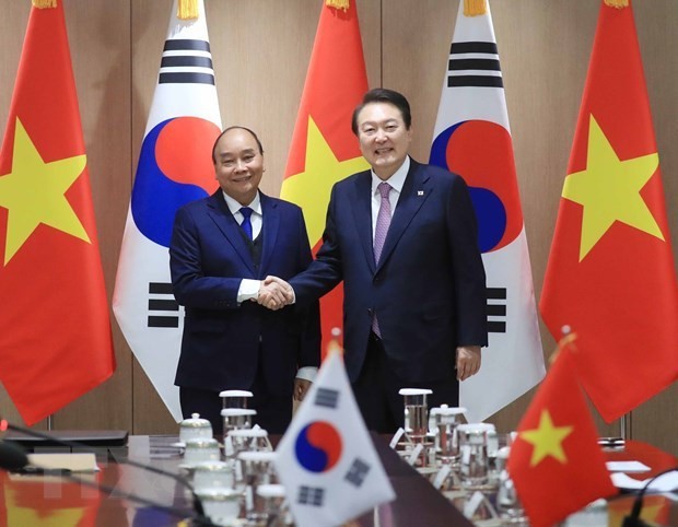 國家主席阮春福與韓國總統尹錫悅。