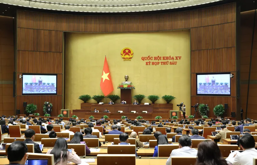 Quốc hội tiến hành thảo luận sáng 20-11. Ảnh: QUANG PHÚC Quốc hội tiến hành thảo luận sáng 20-11. Ảnh: QUANG PHÚC